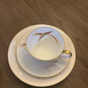 Elegant Gold and White Tea Set